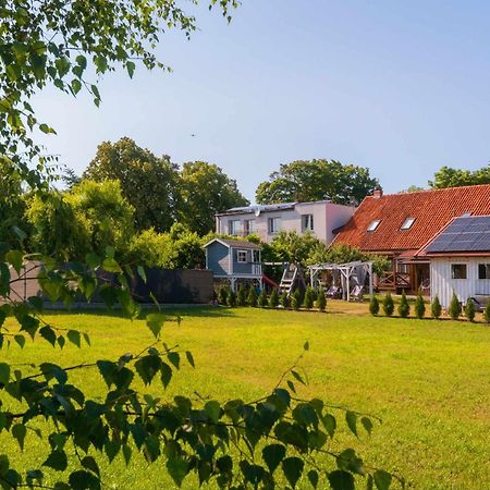 Hupkas Apartementy I Pokoje ヤンタル エクステリア 写真