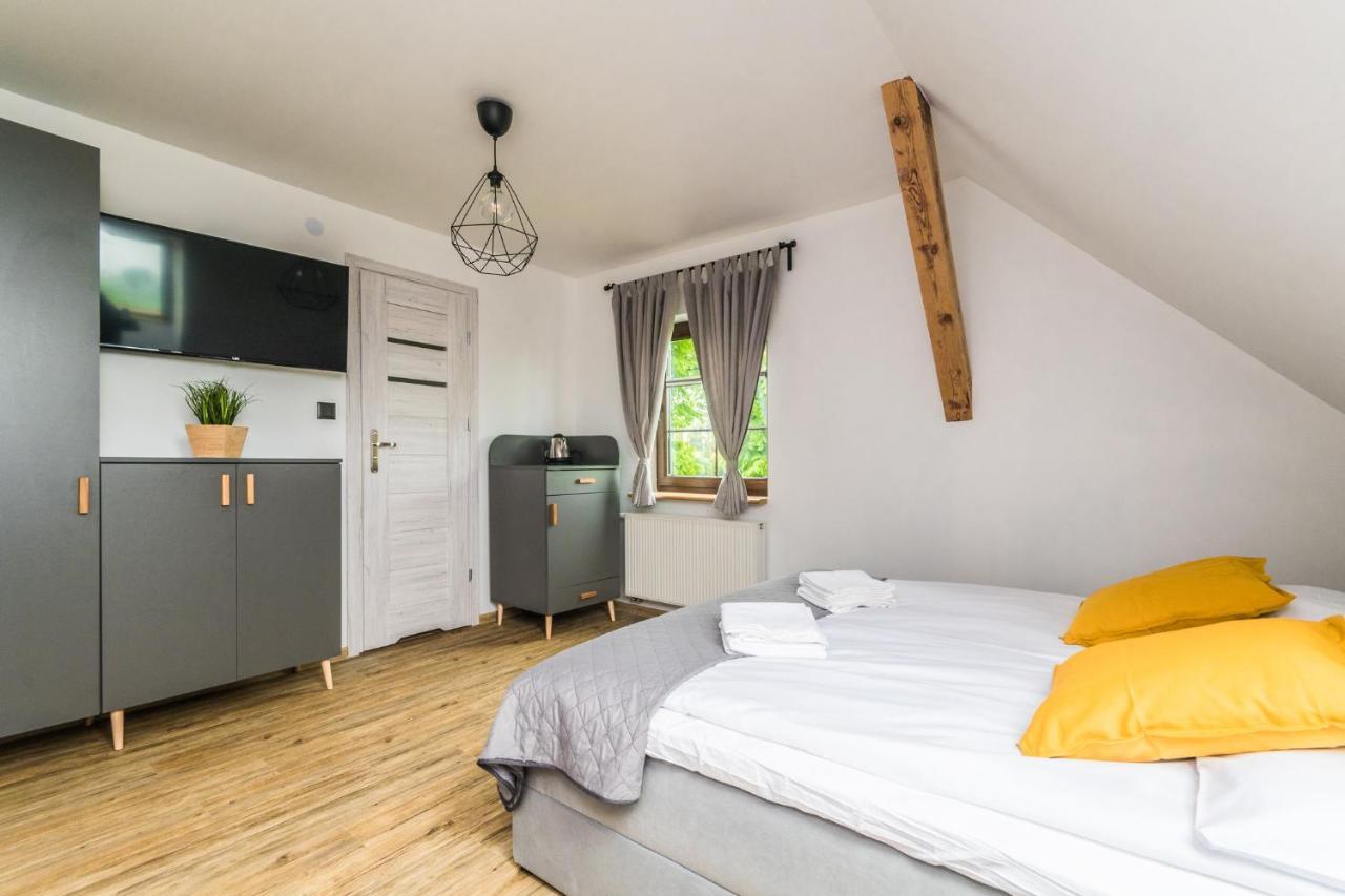 Hupkas Apartementy I Pokoje ヤンタル エクステリア 写真