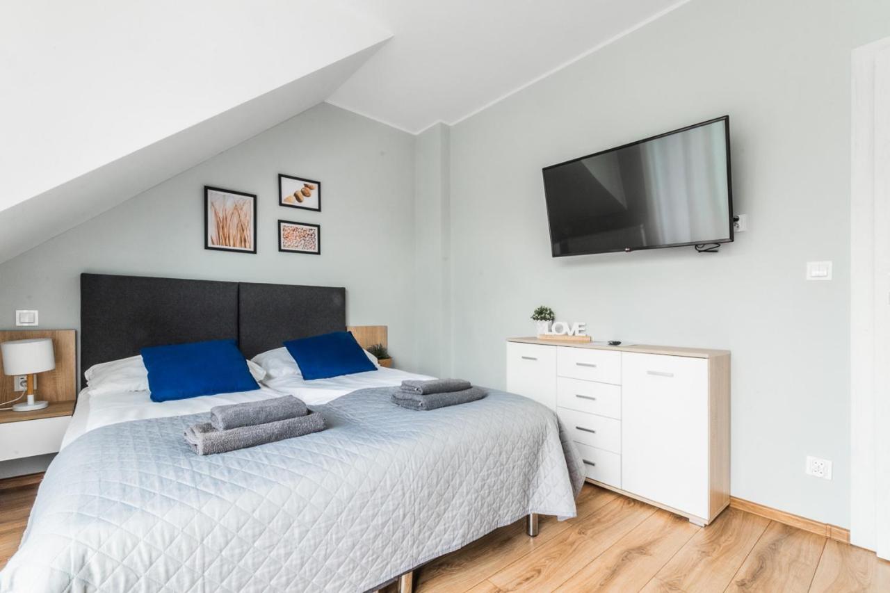 Hupkas Apartementy I Pokoje ヤンタル エクステリア 写真
