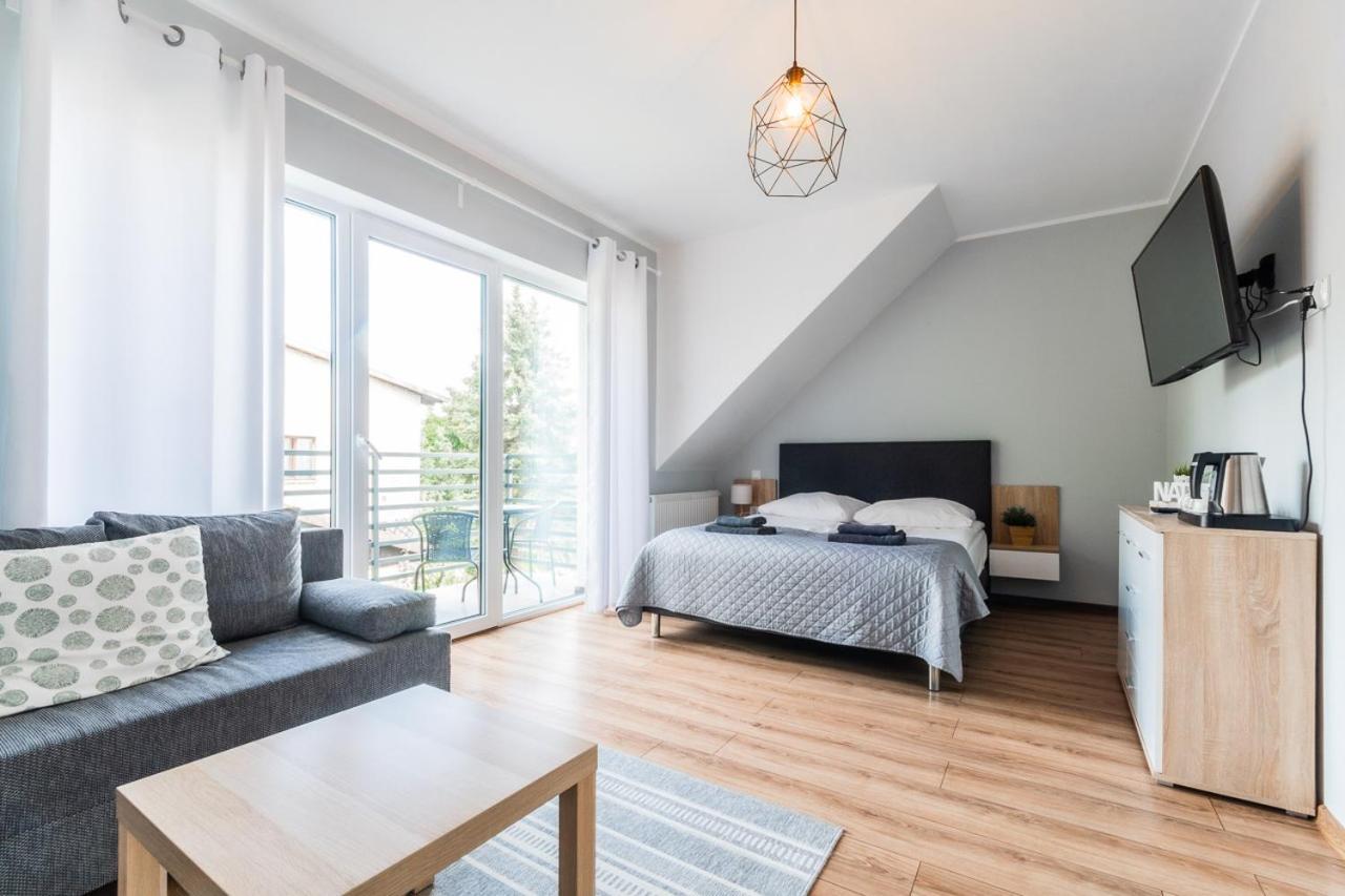 Hupkas Apartementy I Pokoje ヤンタル エクステリア 写真